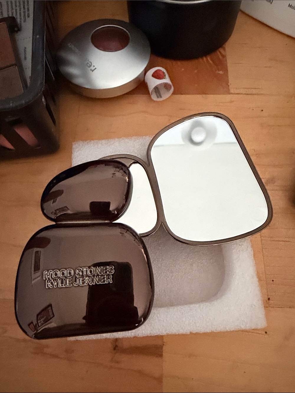 Mood Stones Compact Mirror - Brown - Picture 4 of 4